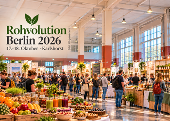 Rohvolution Berlin 2026 in Karlshorst mit Rohkost, veganen Produkten und Messeständen
