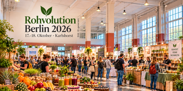 Rohvolution Berlin 2026 in Karlshorst mit Rohkost, veganen Produkten und Messeständen